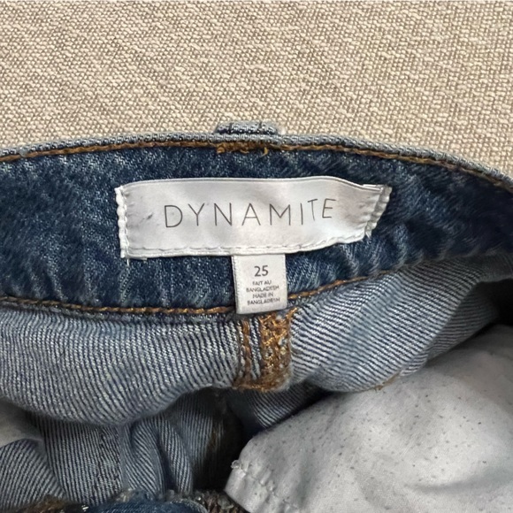 High Waisted DYNAMITE mom jeans - Picture 4 of 4